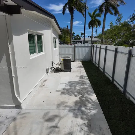 $4,000 | 9441 Caribbean Boulevard, Cutler Bay, FL 33189