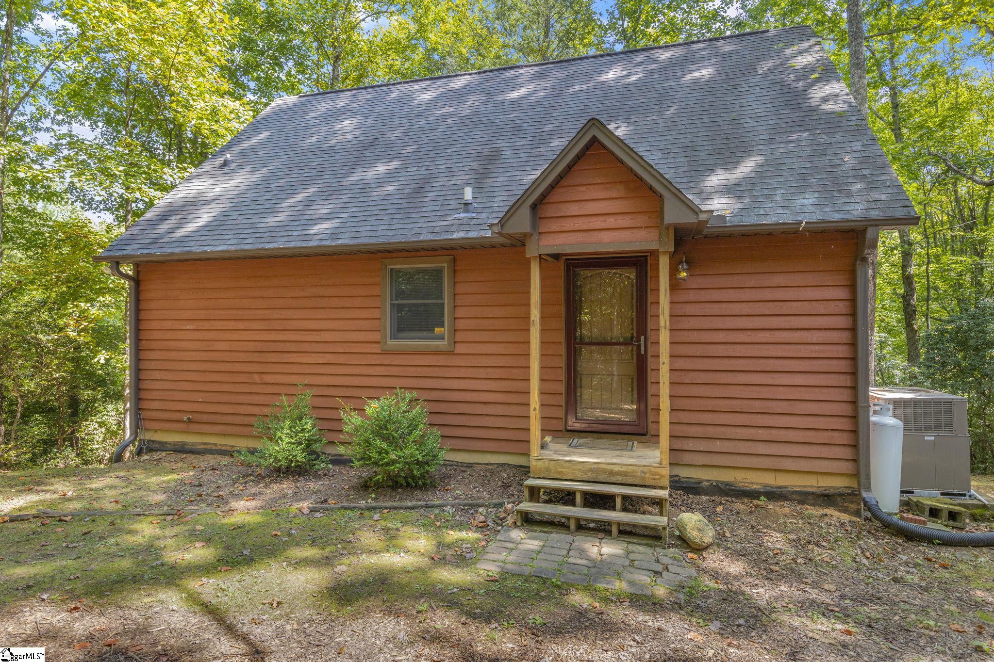 14 Table Rock Road Cleveland, SC 29635 - Photo 6 of 36