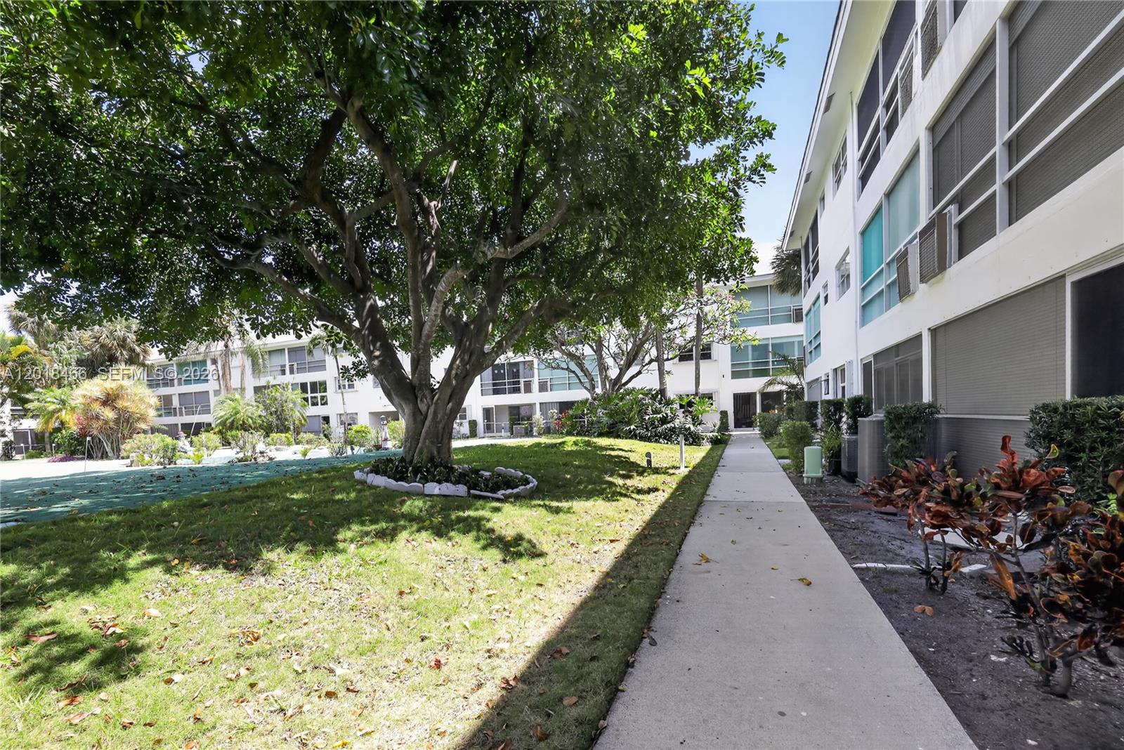 2050 Northeast 39th Street, Unit W112 Lighthouse Point, FL 33064 - Photo 15 of 16