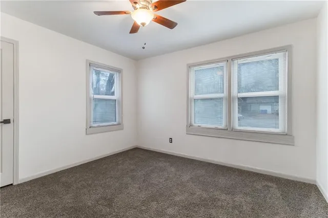 $285,000 | 8107 Antioch Road, Overland Park, KS 66204