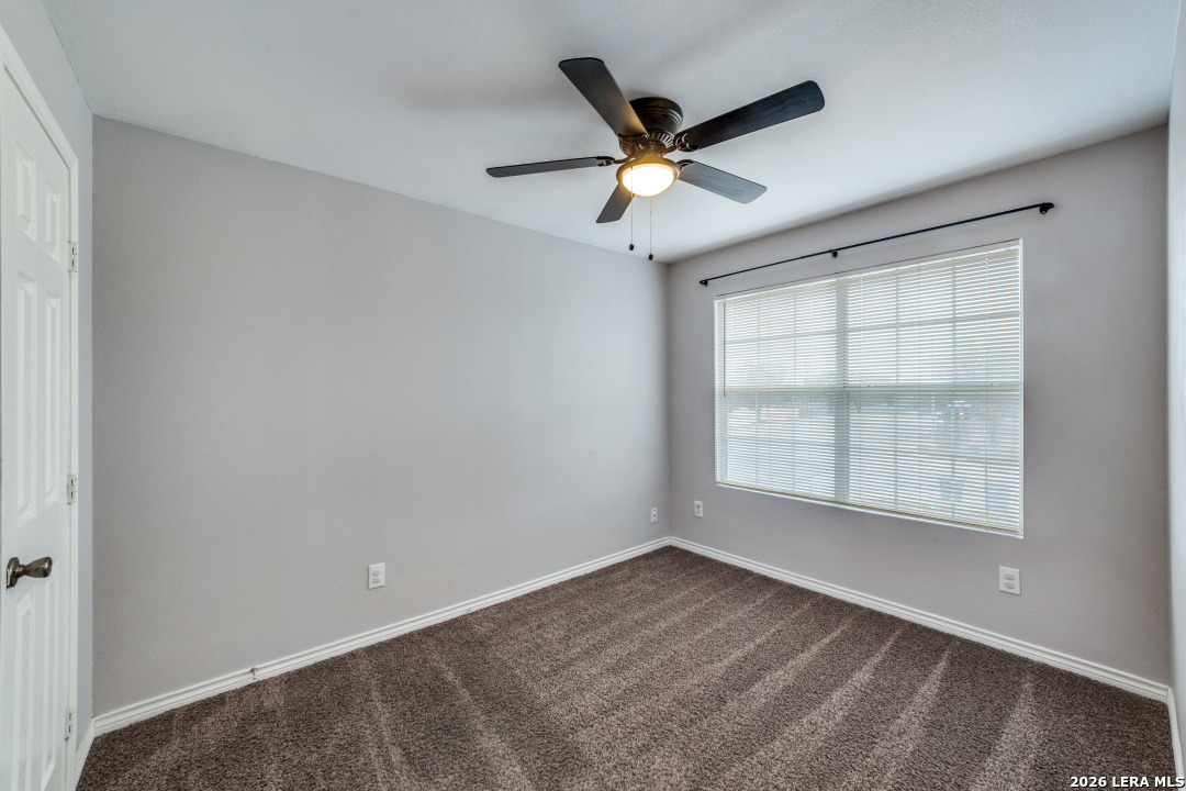 6402 Summit Oak, Unit 1 San Antonio, TX 78229 - Photo 8 of 12