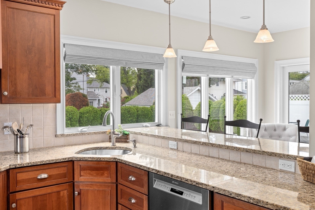 14 Maypole Road Quincy, MA 02169 - Photo 11 of 42 Gallery Image 11