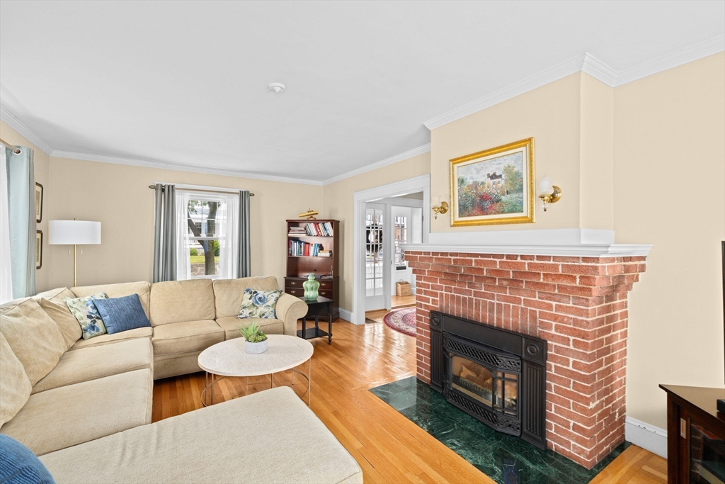 14 Maypole Road Quincy, MA 02169 - Photo 16 of 42 Gallery Image 16