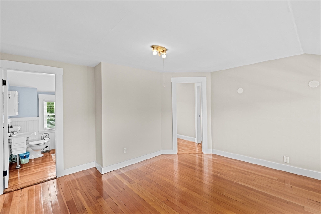 14 Maypole Road Quincy, MA 02169 - Photo 29 of 42 Gallery Image 29