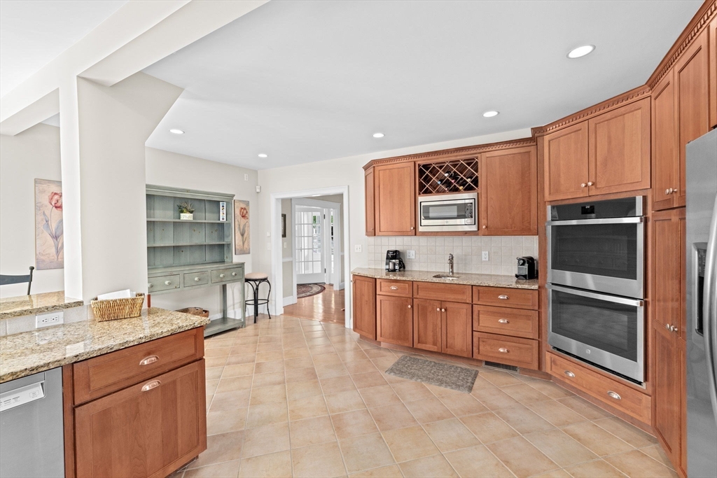 14 Maypole Road Quincy, MA 02169 - Photo 7 of 42 Gallery Image 7