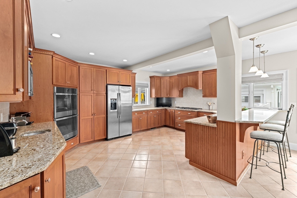 14 Maypole Road Quincy, MA 02169 - Photo 9 of 42 Gallery Image 9