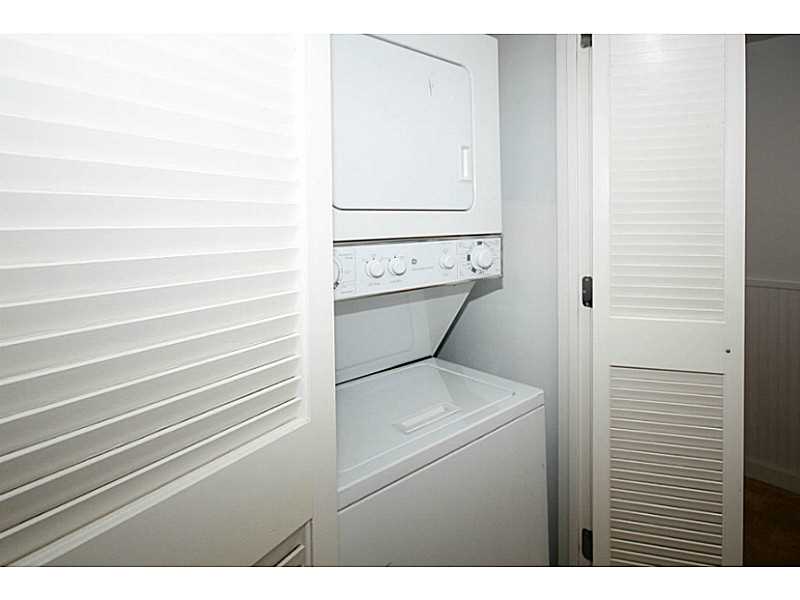 20 Crescent Road Middletown, RI 02842 - Photo 17 of 20 Laundry Room.