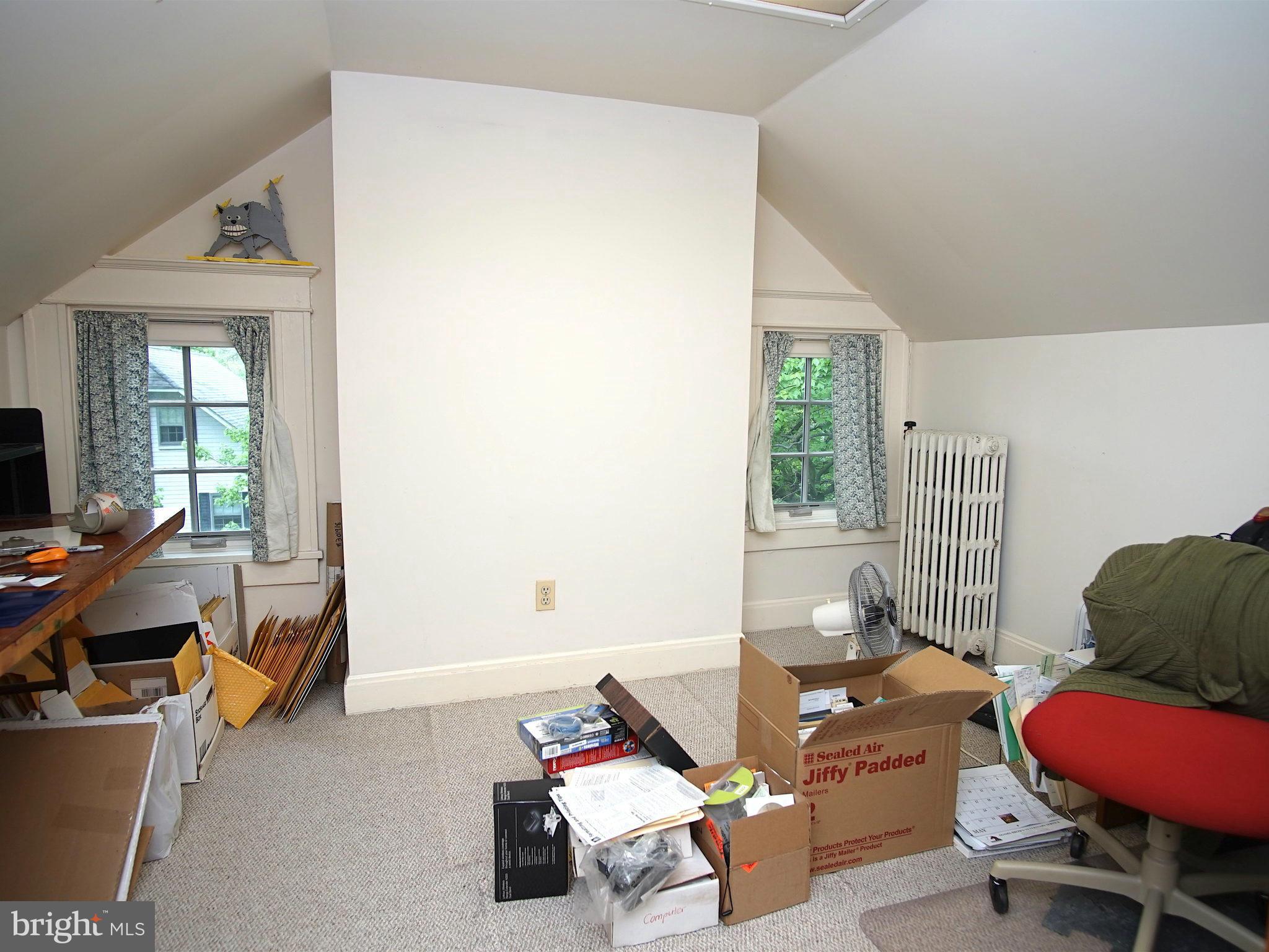 17 Aigburth Road Baltimore, MD 21286 - Photo 19 of 25 Bedroom