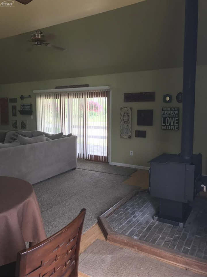 7490 East Lake Road Millington, MI 48746 - Photo 20 of 34 21307596-19.JPG