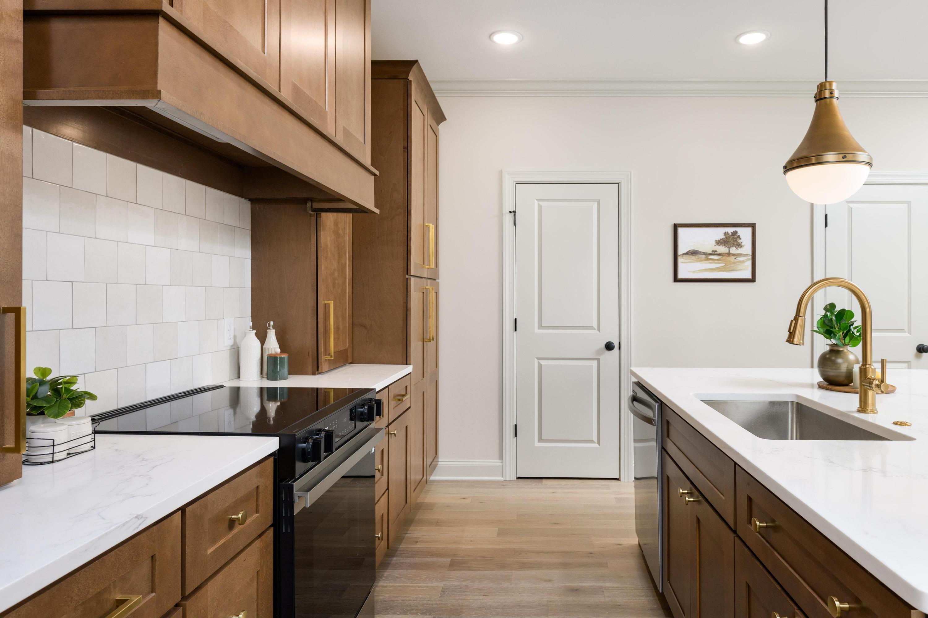 583 Prema Drive East Ridge, TN 37412 - Photo 24 of 39 2025_04_April_583_Prema_Dr_0024