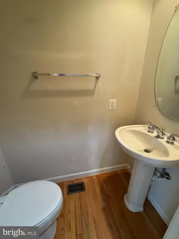 $3,500 | 503 Casey Lane, Rockville, MD 20850