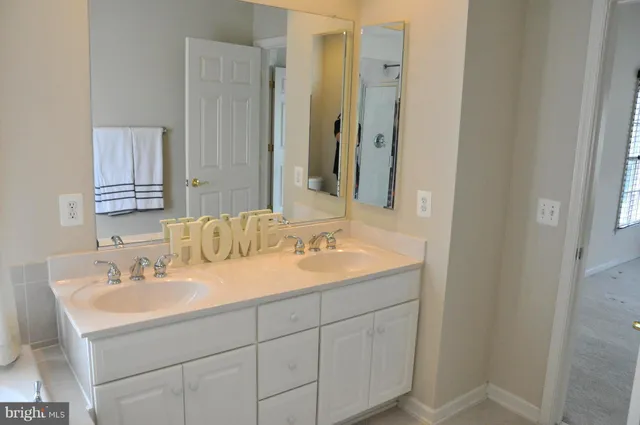 $3,500 | 503 Casey Lane, Rockville, MD 20850