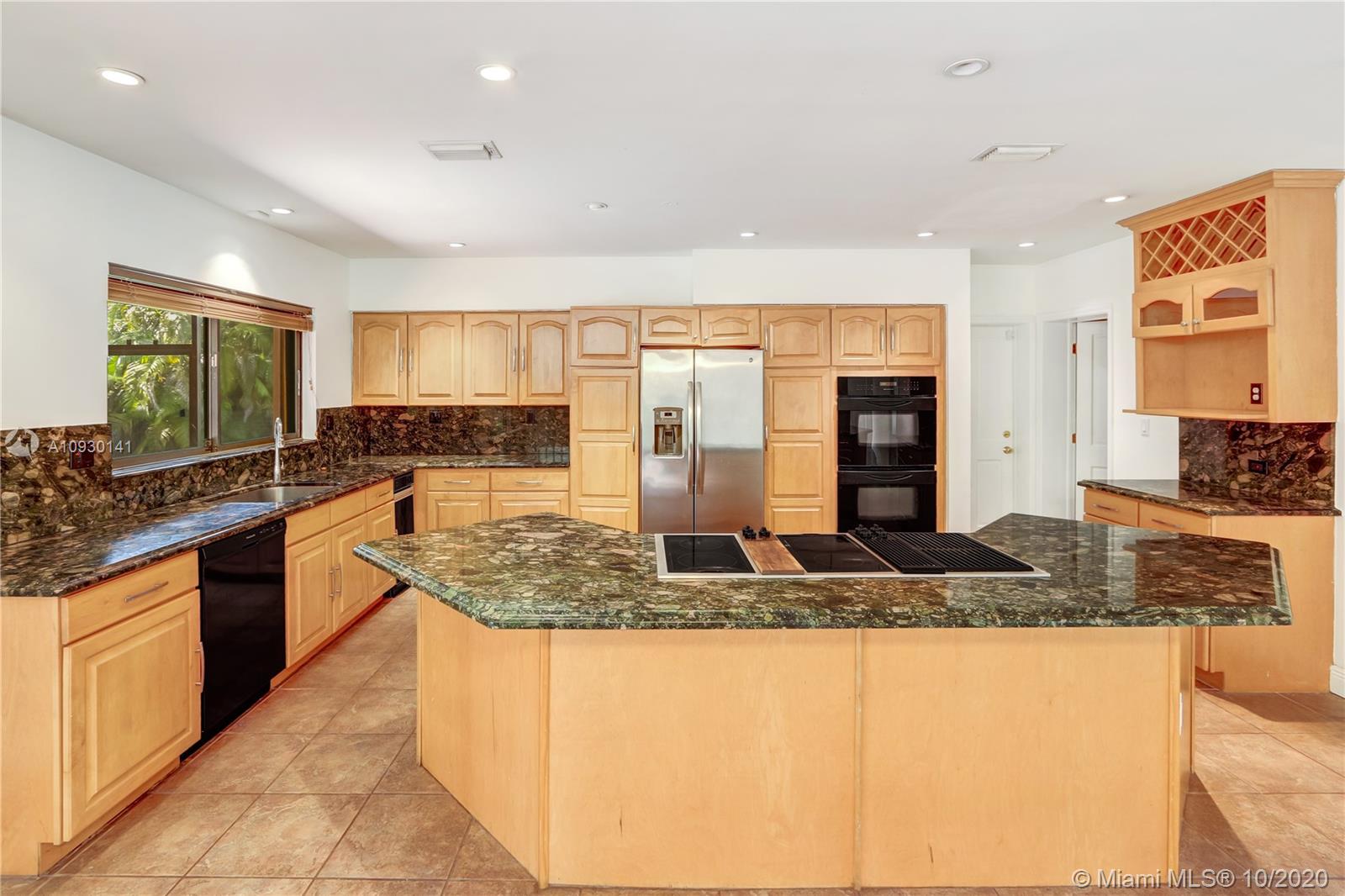 10382 Southwest 144th Street Miami, FL 33176 - Photo 5 of 17