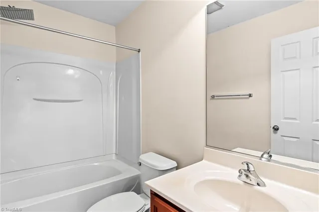 $379,900 | 106 Queensbury Drive, Winston-Salem, NC 27127