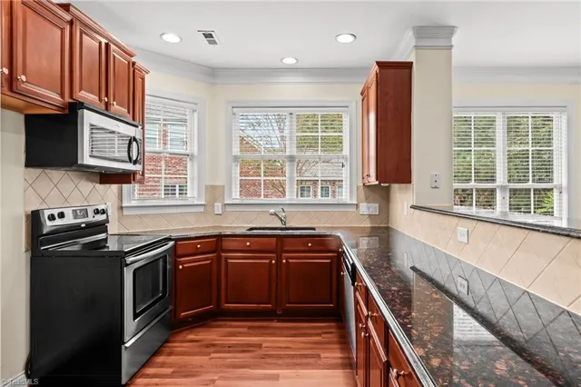 $379,900 | 106 Queensbury Drive, Winston-Salem, NC 27127