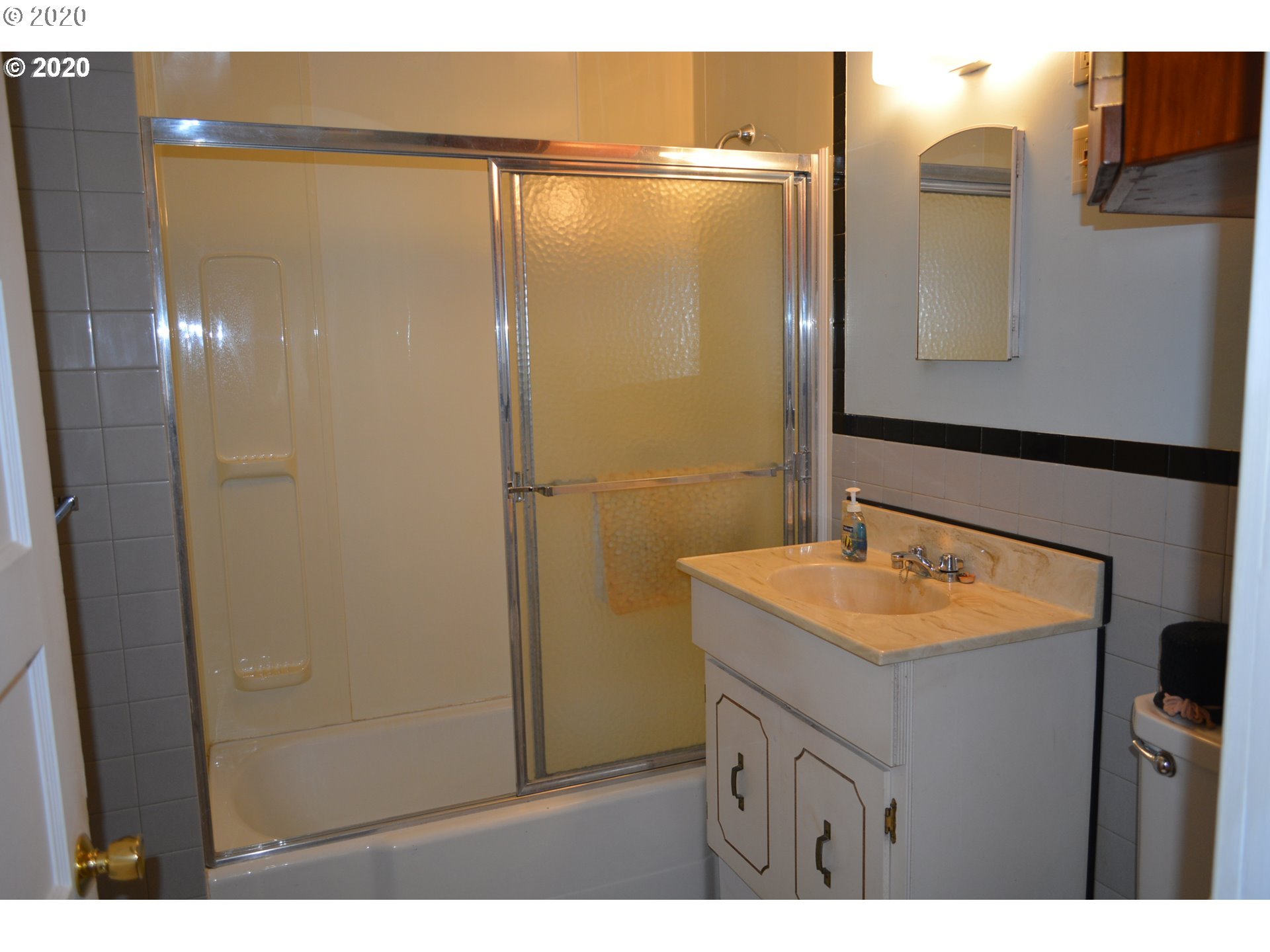 24355 Southwest Boones Ferry Road Tualatin, OR 97062 - Photo 15 of 29 Gallery Image 15