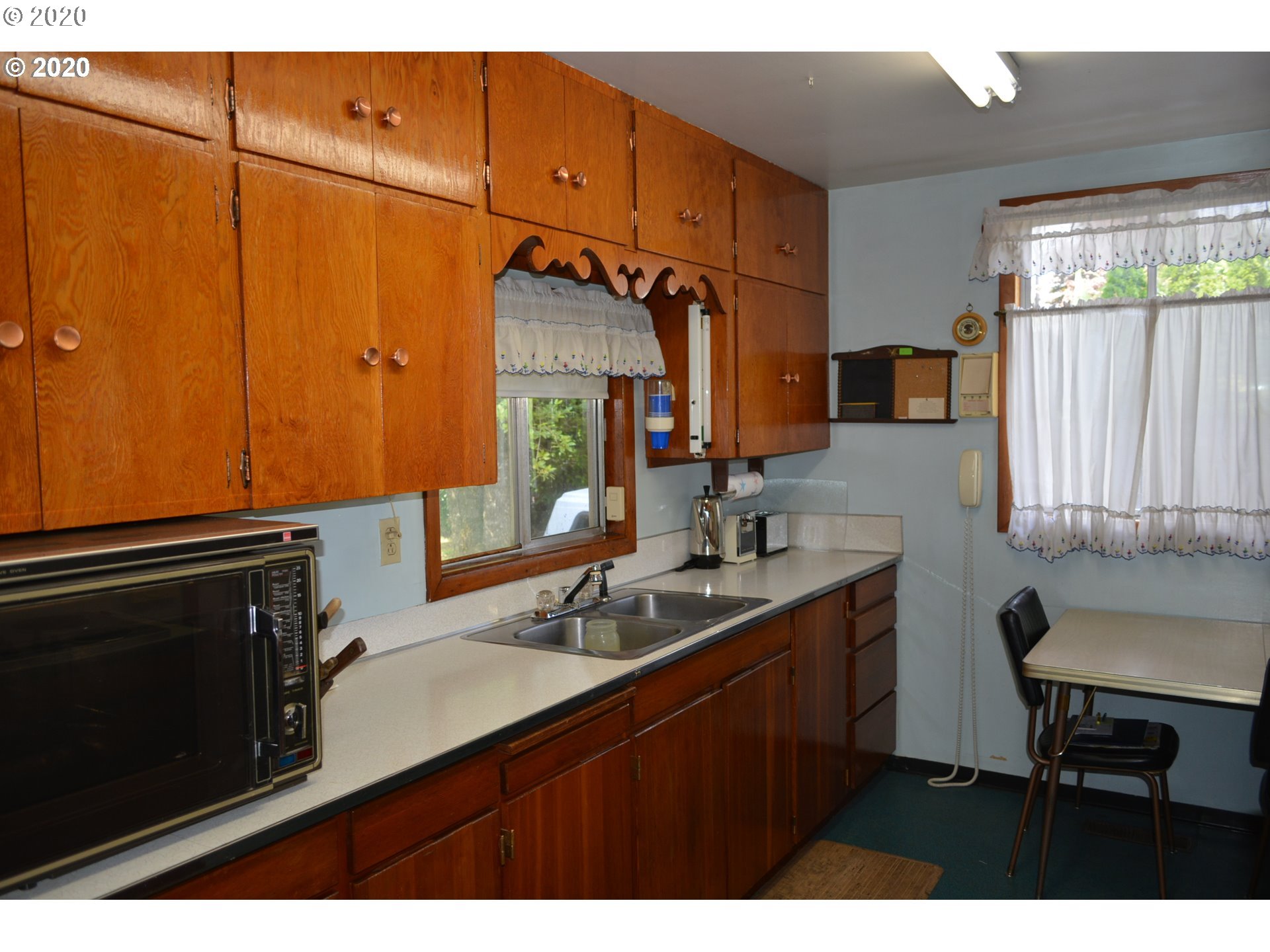 24355 Southwest Boones Ferry Road Tualatin, OR 97062 - Photo 8 of 29 Gallery Image 8