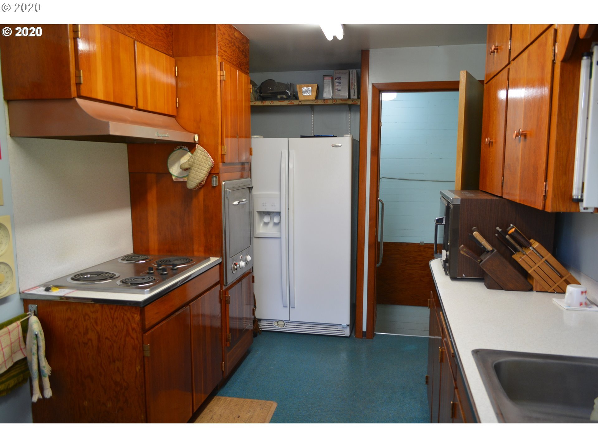 24355 Southwest Boones Ferry Road Tualatin, OR 97062 - Photo 10 of 29 Gallery Image 10
