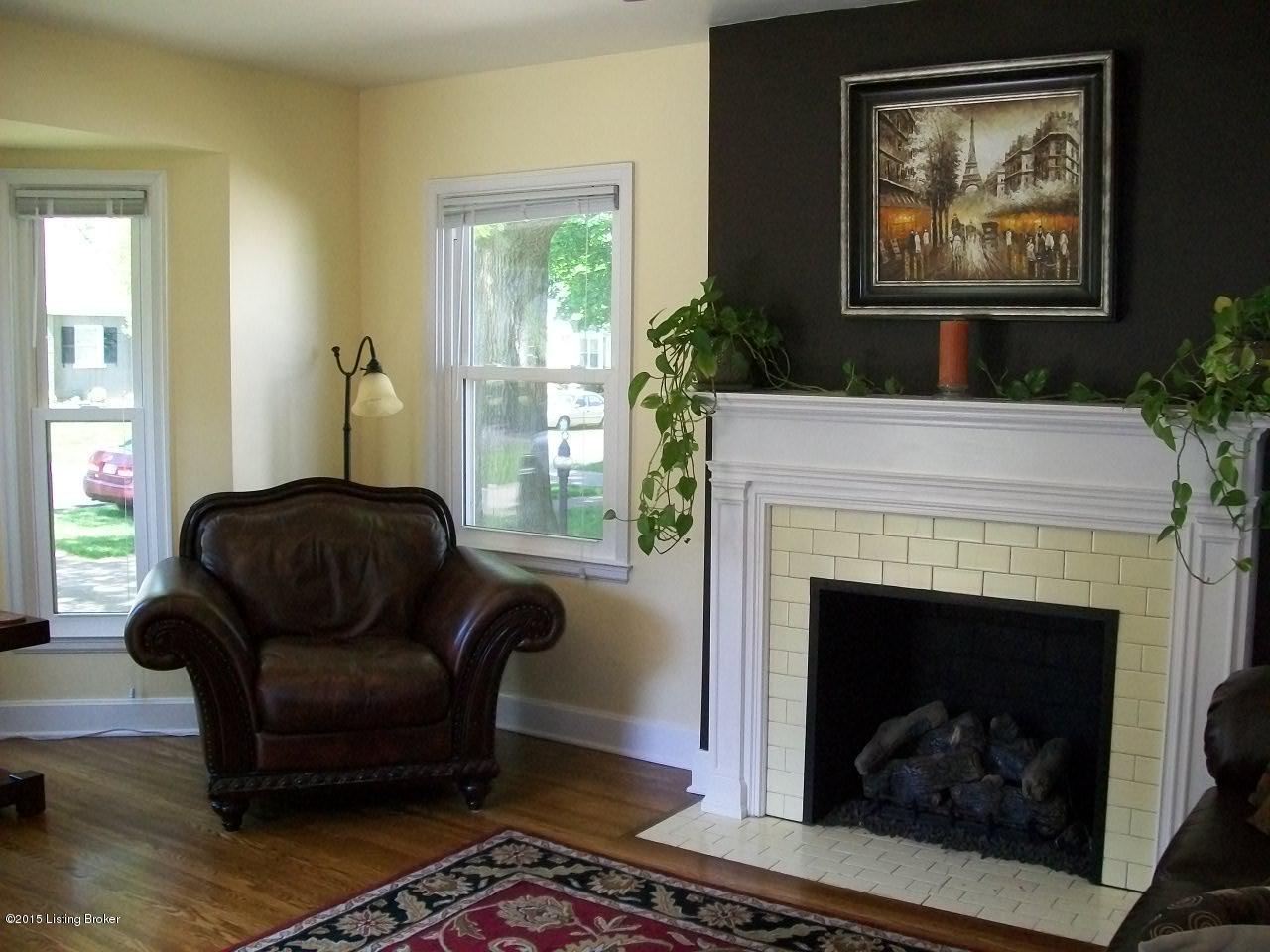 4210 Winchester Road Louisville, KY 40207 - Photo 3 of 23 100_1468