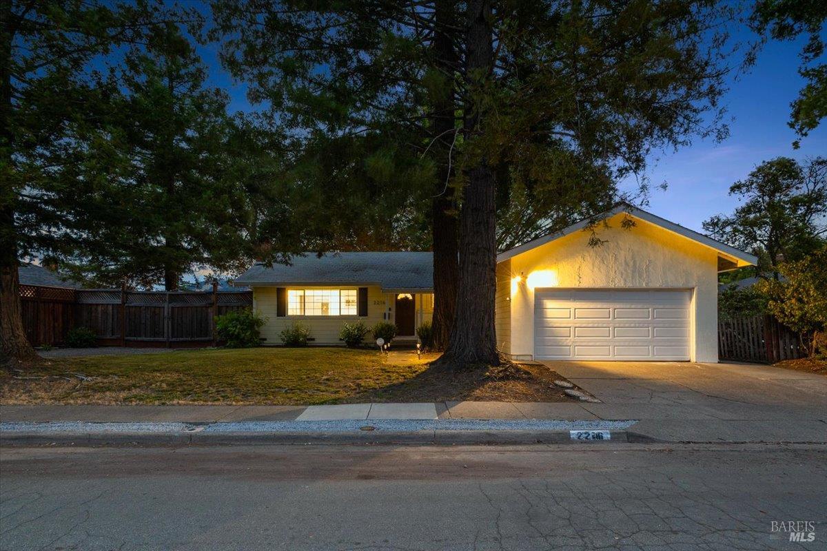 2216 Fremont Drive Santa Rosa, CA 95409 - Photo 31 of 36