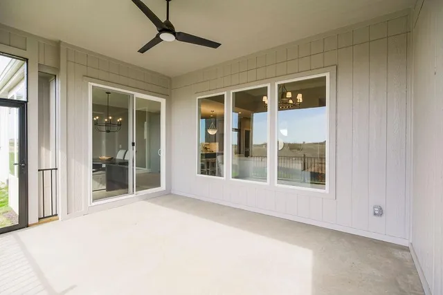 $697,771 | 24363 West 126th Terrace, Olathe, KS 66061