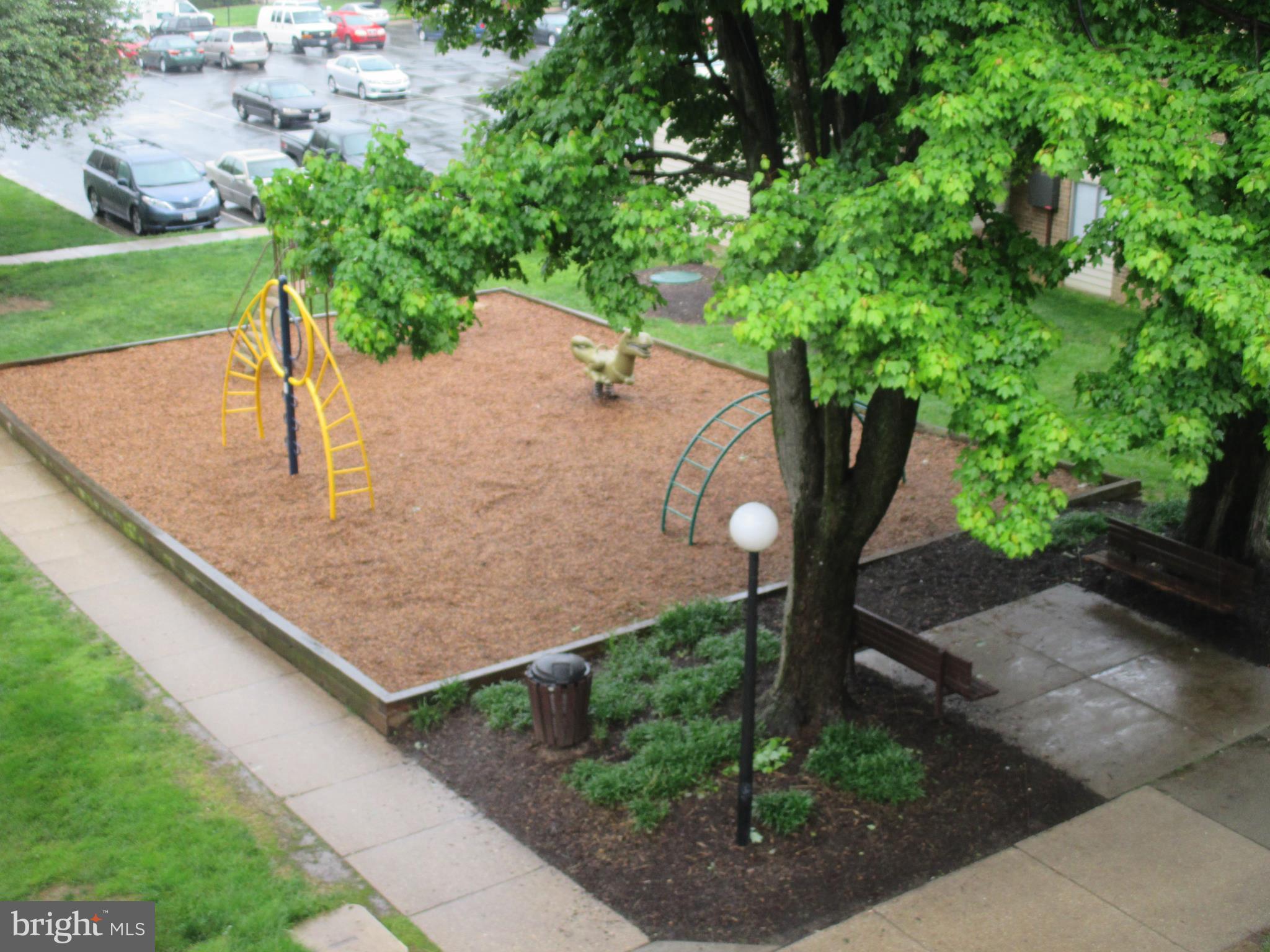 19317 Club House Road, Unit 302 Gaithersburg, MD 20886 - Photo 18 of 18 a view of a outdoor space
