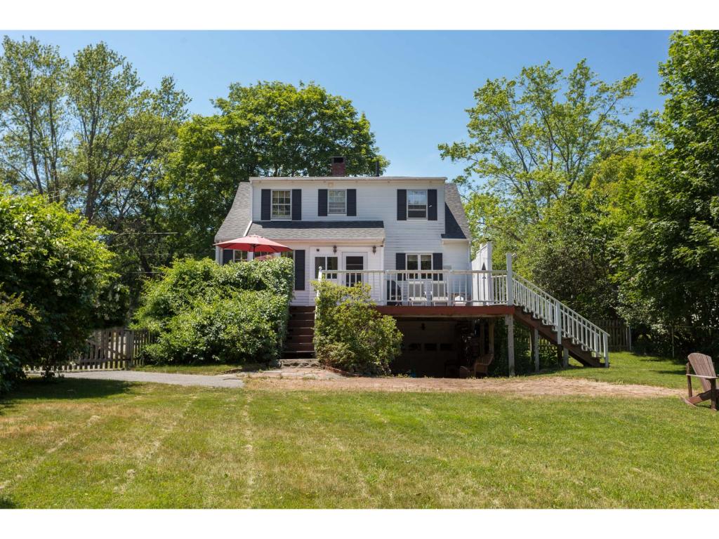 8 Colonial Road Kittery, ME 03904 - Photo 23 of 24
