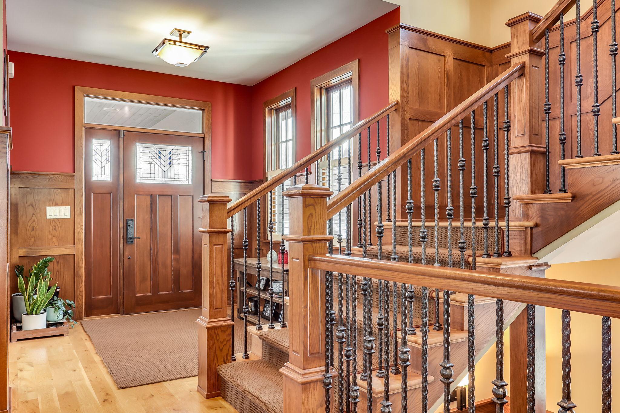 2012 West Laurel Avenue Minneapolis, MN 55405 - Photo 3 of 55