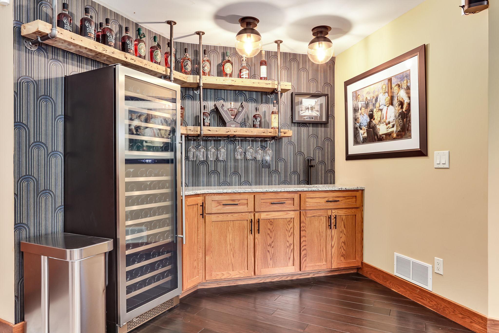 2012 West Laurel Avenue Minneapolis, MN 55405 - Photo 32 of 55