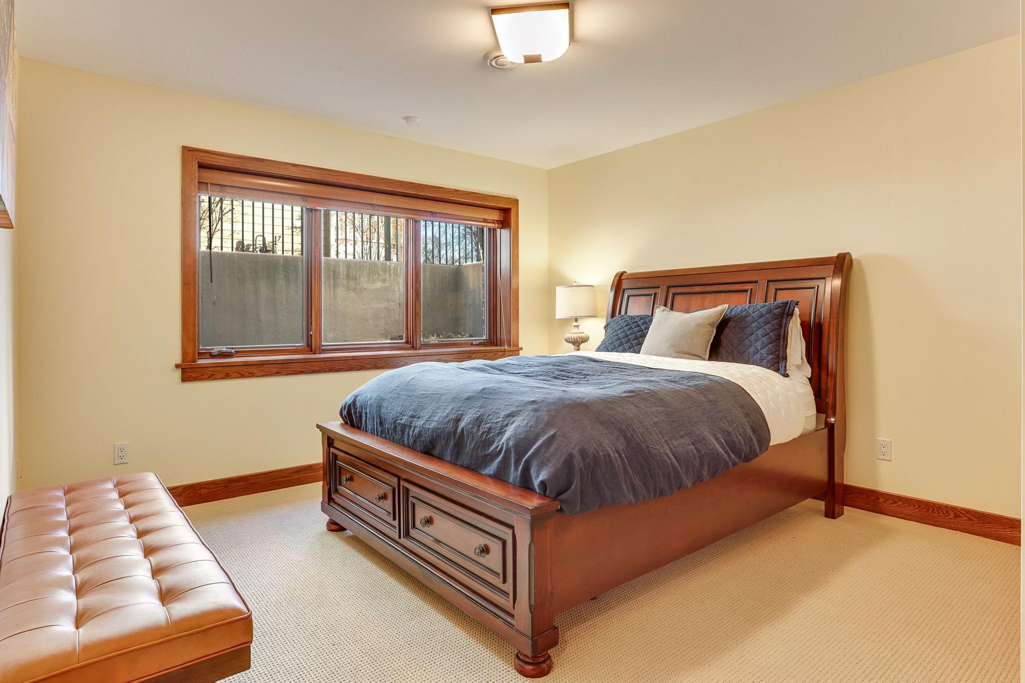 2012 West Laurel Avenue Minneapolis, MN 55405 - Photo 33 of 55