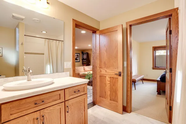 $5,750 | 2012 West Laurel Avenue, Minneapolis, MN 55405