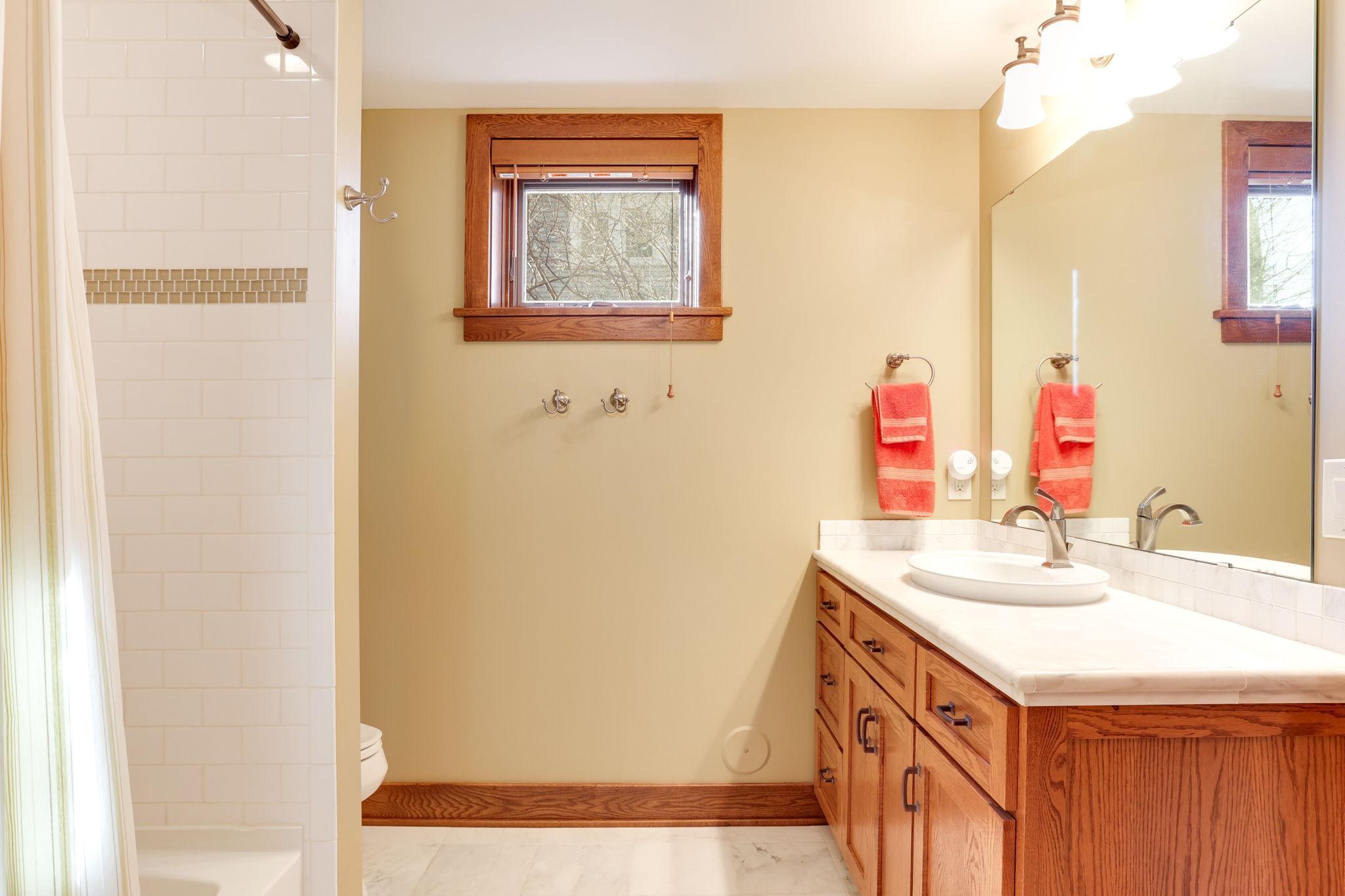 2012 West Laurel Avenue Minneapolis, MN 55405 - Photo 36 of 55