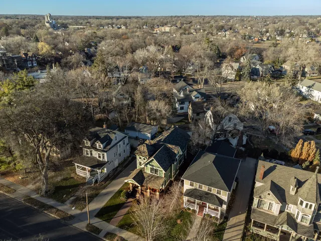 $5,750 | 2012 West Laurel Avenue, Minneapolis, MN 55405