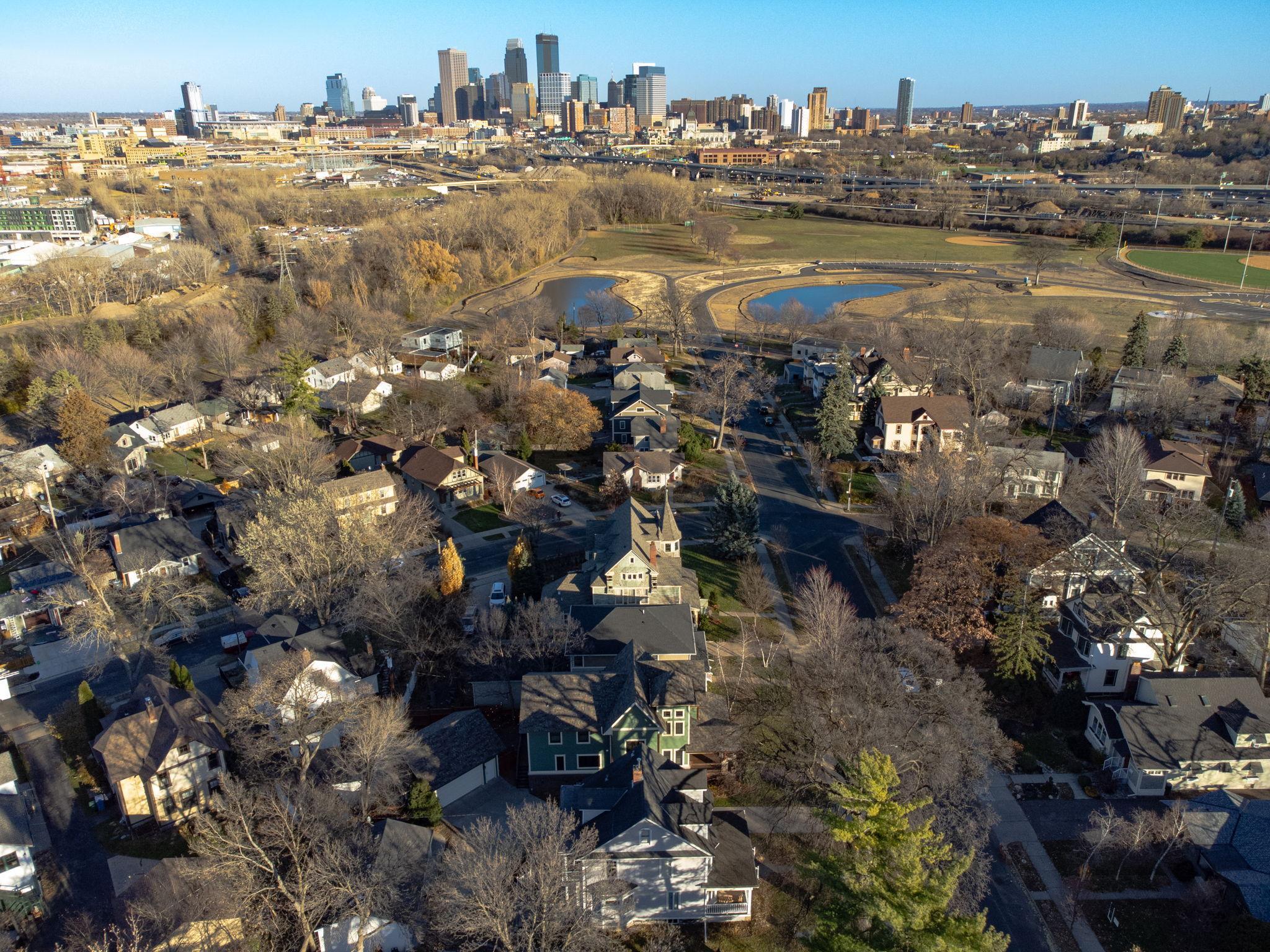 2012 West Laurel Avenue Minneapolis, MN 55405 - Photo 53 of 55