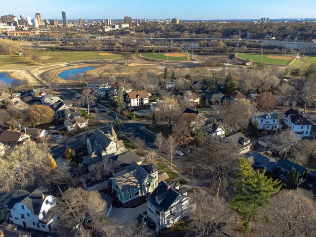 $5,750 | 2012 West Laurel Avenue, Minneapolis, MN 55405