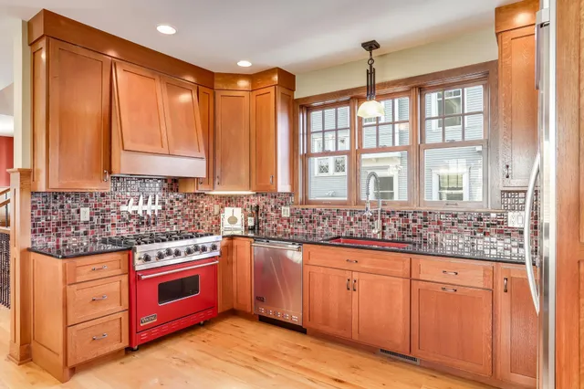 $5,750 | 2012 West Laurel Avenue, Minneapolis, MN 55405