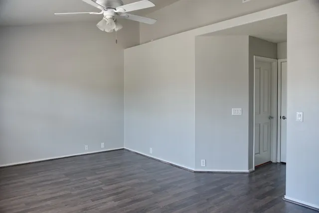 $183,000 | 13600 Breton Ridge Street, Unit 26C, Houston, TX 77070