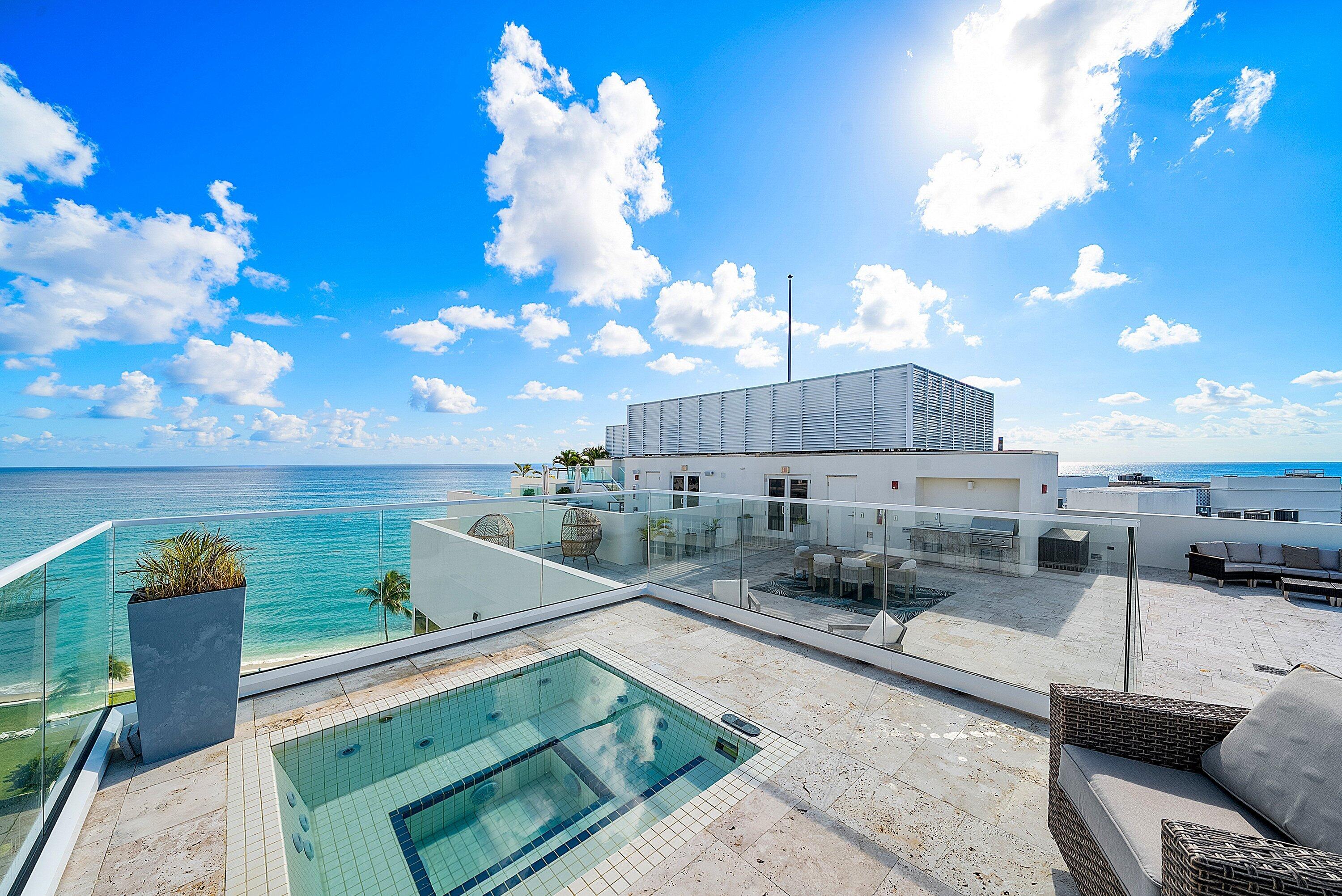 3550 South Ocean Boulevard, Unit 7C South Palm Beach, FL 33480 - Photo 44 of 66 Jacuzzi