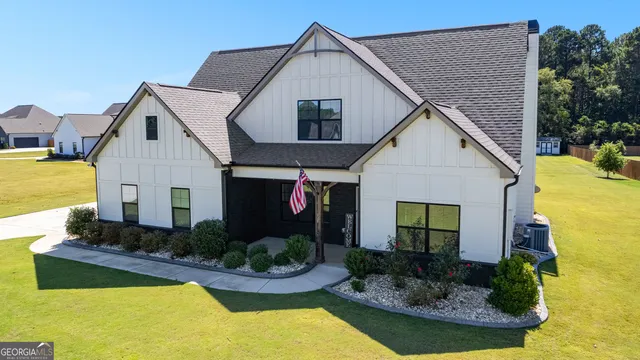 $575,000 | 68 Grove Park Way, Senoia, GA 30276
