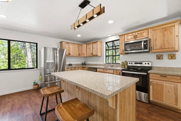 $579,000 | 24159 Awahanee Road, Sonora, CA 95370