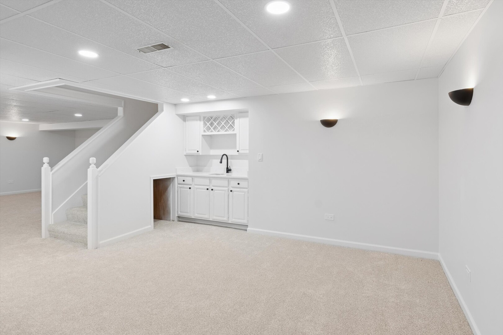 731 South River Road Naperville, IL 60540 - Photo 19 of 27