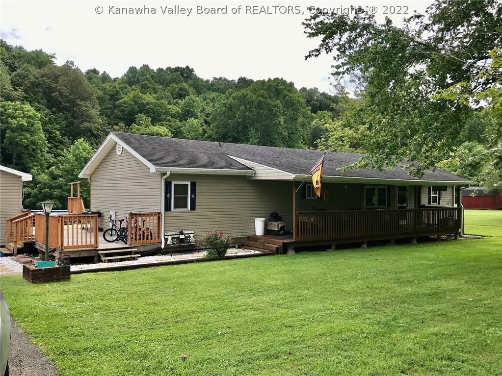 264 Dublin Road Leon, WV 25123 - Photo 2 of 33 Gallery Image 2