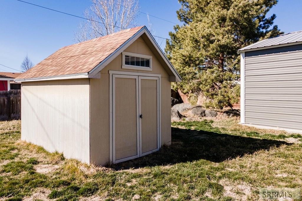 4633 Tahoe Place Chubbuck, ID 83202 - Photo 35 of 44