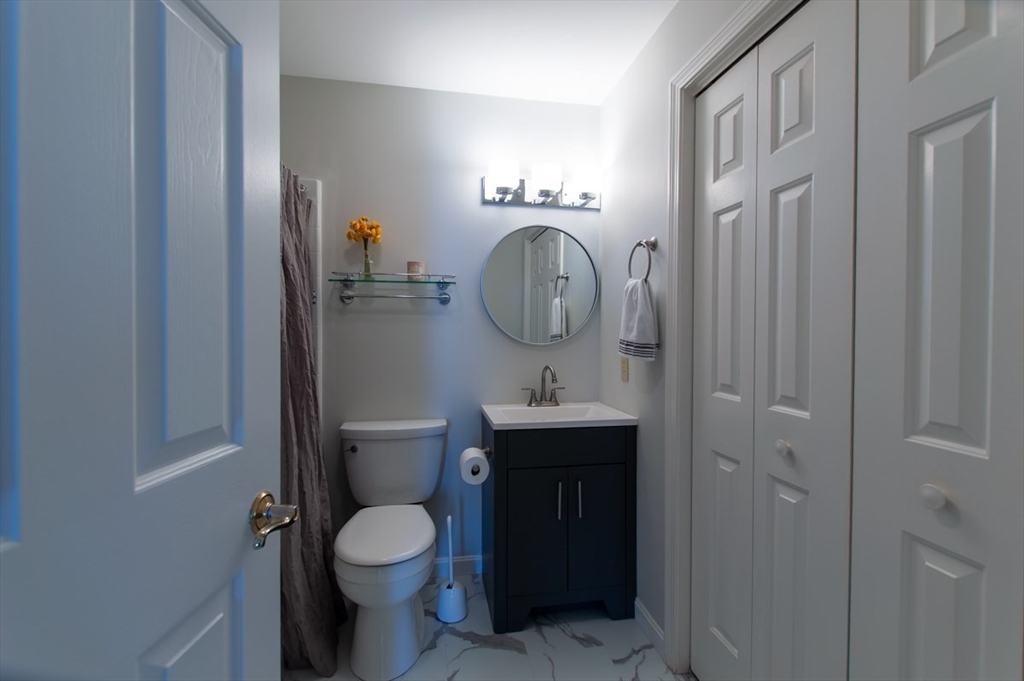 409 Old Country Road, Unit 409 Wenham, MA 01984 - Photo 12 of 26