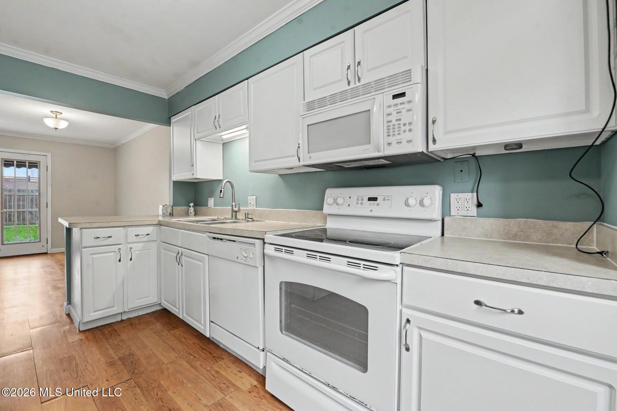 928 Courthouse Road, Unit 24 Gulfport, MS 39507 - Photo 9 of 19 009