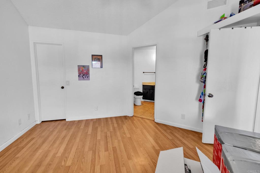 2906 Elm Tree Court Spring Valley, CA 91978 - Photo 6 of 24 Gallery Image 6