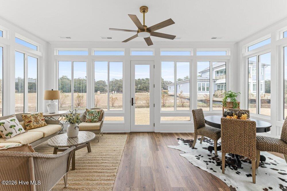 357 Planters Walk Hampstead, NC 28443 - Photo 23 of 62 You will say WOW when you see this room. Beautiful!