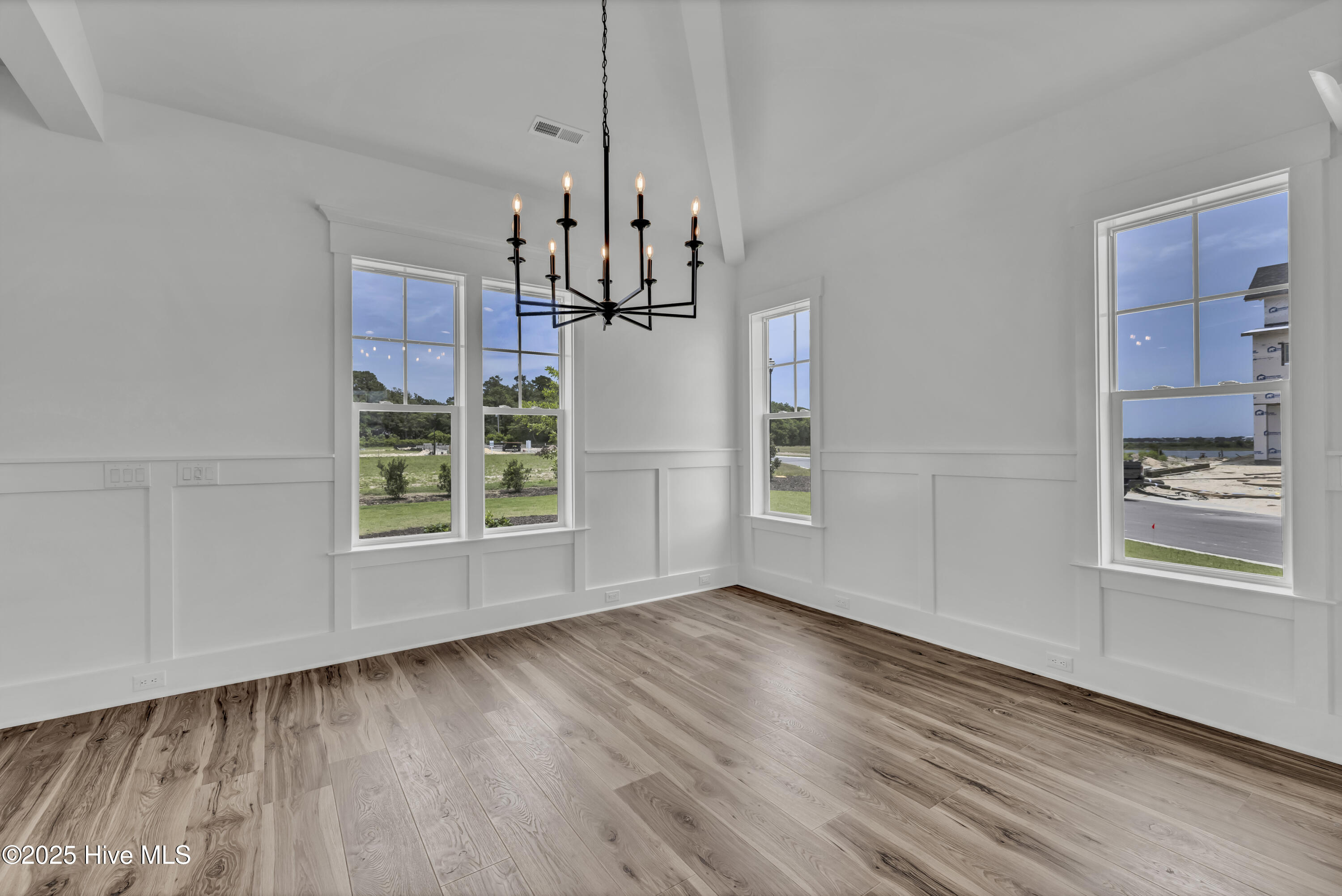 357 Planters Walk Hampstead, NC 28443 - Photo 24 of 62 Enjoy your favorite meal from this marvelous dining space