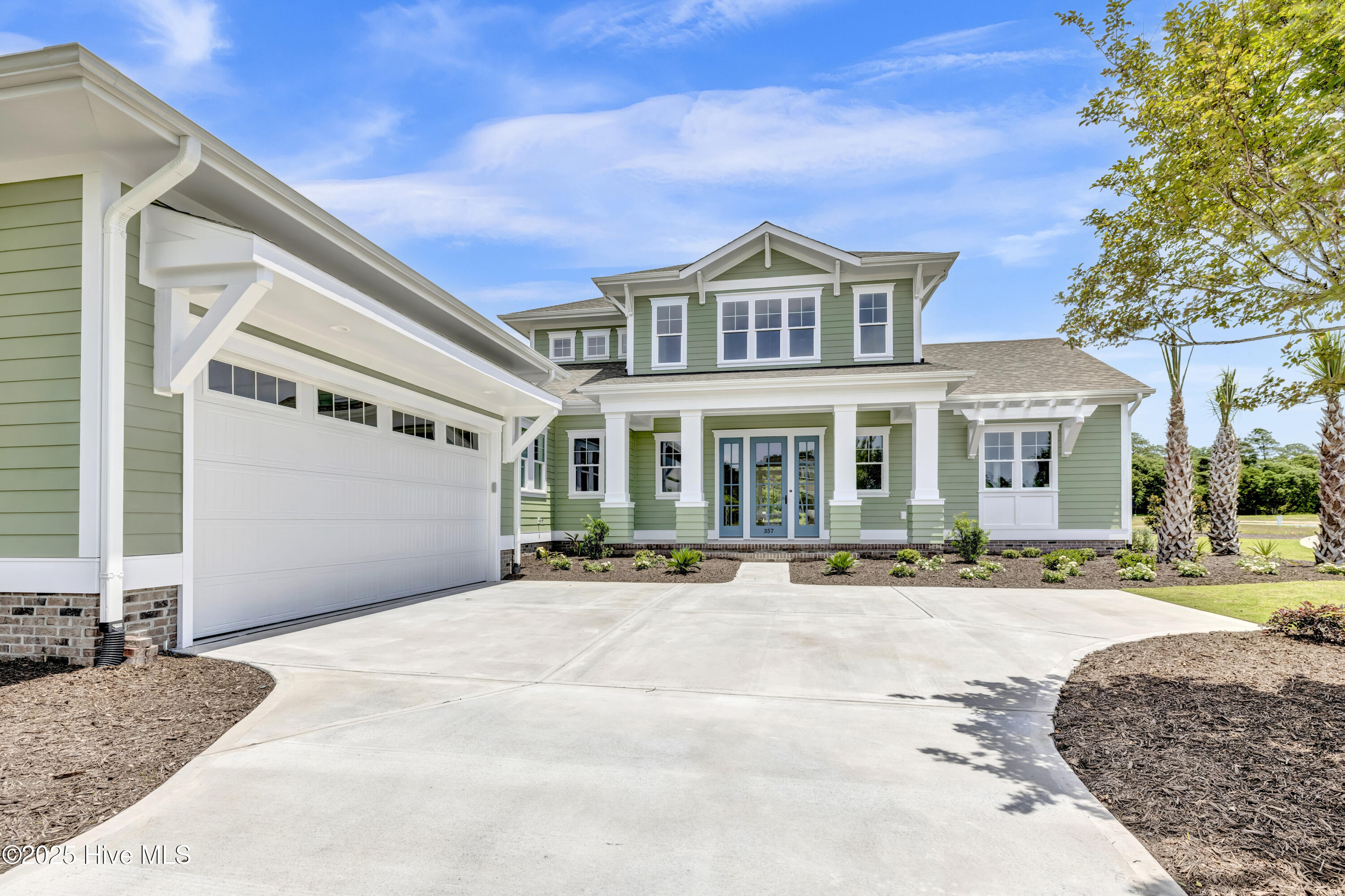 357 Planters Walk Hampstead, NC 28443 - Photo 4 of 62 Come see for yourself, this Home is built by Hagood Homes, truly gorgeous!