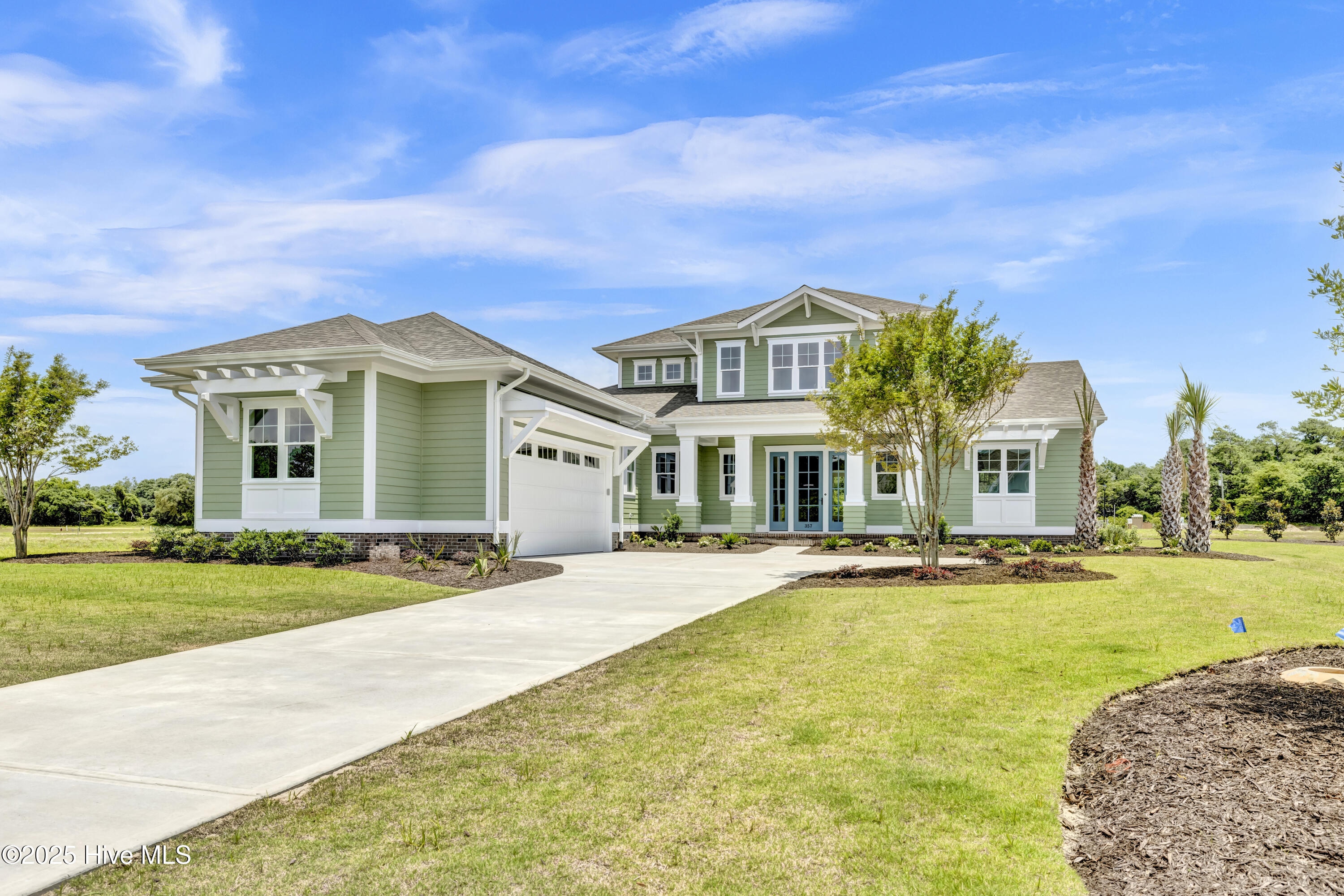 357 Planters Walk Hampstead, NC 28443 - Photo 5 of 62 Luxury living at its finest in this waterfront community